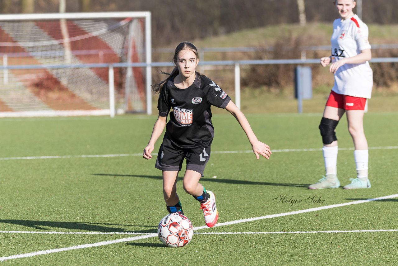 Bild 155 - wBJ SV Wahlstedt - SV Henstedt Ulzburg : Ergebnis: 0:1